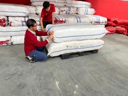 Kemensos Kirim Bantuan Logistik Rp 1,04 M untuk Korban Banjir Sulsel