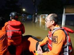 Banjir Makassar Meluas ke 4 Kecamatan, 1.255 Warga Mengungsi di 19 Titik