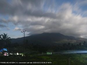 Intensitas Gempa Letusan Menurun, Status Gunung Lewotobi Jadi Siaga Intensitas Gempa Letusan Menurun, Status Gunung Lewotobi Jadi Siaga