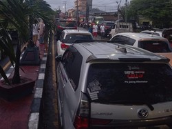 Horor Macet di Poros Maros-Makassar Tembus 21 Jam gegara Banjir