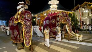 Parade Gajah Tahunan Ramaikan Ibu Kota Sri Lanka