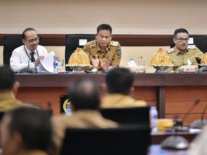 Pj Gubernur Sulsel Tegaskan Birokrasi Tetap Jalan Meski Ada Efisiensi Anggaran