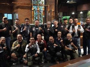 Pencinta Royal Enfield Se-Indonesia Ngumpul, Senang-senang Sambil Beramal Pencinta Royal Enfield Se-Indonesia Ngumpul, Senang-senang Sambil Beramal