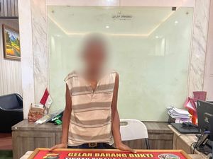 Polisi Tangkap Kakek 63 Tahun Diduga Pengedar Sabu di Mataram Polisi Tangkap Kakek 63 Tahun Diduga Pengedar Sabu di Mataram