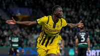 2. Serhou Guirassy - Borussia Dortmund = 10 gol dari 904 menit penampilan. Foto: Borussia Dortmund via Getty Imag/Alexandre Simoes
