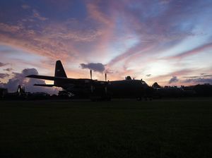 Skadron Udara 33 Lanud Sultan Hasanuddin Gelar Latihan Terbang Malam