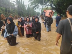 Maros Diterjang Banjir, 100 Ribu Warga Terdampak