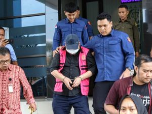 Modus Eks Wabup Bondowoso Korupsi Dana Hibah Hingga Rp 2,3 M Modus Eks Wabup Bondowoso Korupsi Dana Hibah Hingga Rp 2,3 M