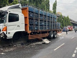 KPBB Ungkap Banyak Truk Galon AMDK Perusahaan Terbesar Langgar Aturan