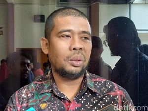 Pemkab Tulungagung Kewalahan Perbaiki Ratusan Kilometer Jalan Rusak Pemkab Tulungagung Kewalahan Perbaiki Ratusan Kilometer Jalan Rusak