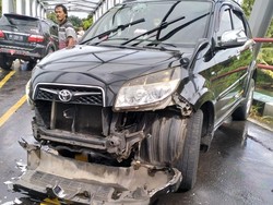 Ringsek! Ini Penampakan Rush dan Fortuner Usai Adu Banteng di Kulon Progo