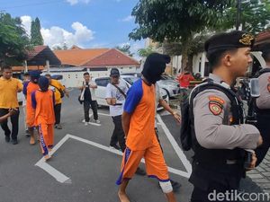 3 Pembunuh Siswi SMA di Jombang Tertangkap 3 Pembunuh Siswi SMA di Jombang Tertangkap
