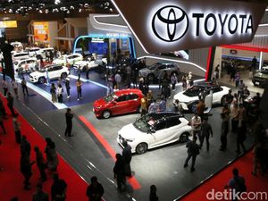 Toyota Catat 2.728 SPK di IIMS 2025, Ini Model yang Paling Banyak Diburu Toyota Catat 2.728 SPK di IIMS 2025, Ini Model yang Paling Banyak Diburu