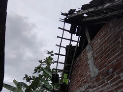 Puting Beliung Terjang Ngawi, 3 Rumah Rusak