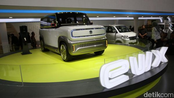 Suzuki Pamer Mobil Konsep eWX di IIMS 2025