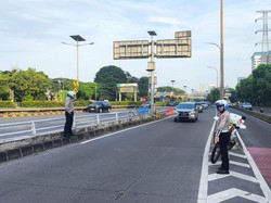 90 Personel Tim Pemecah Macet Mulai Terjun Urai Lalin di 9 Titik Jakarta