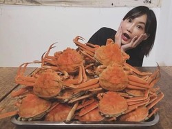 Wanita Ini Pensiun Usai 10 Tahun Jadi Konten Kreator Mukbang