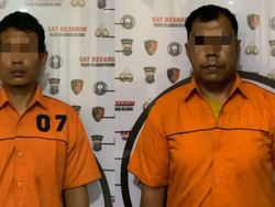 Pecatan Polisi Todongkan Senjata-Rampok Warga di Medan