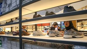 Berburu Sepatu di Jakarta Sneaker Day