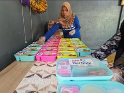 Dukung Asta Cita, BNI Beri Makan Bergizi & Smart Parenting di Tasikmalaya