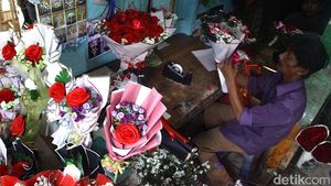 Hari Kasih Sayang, Penjualan Bunga di Rawa Belong Naik 100 Persen