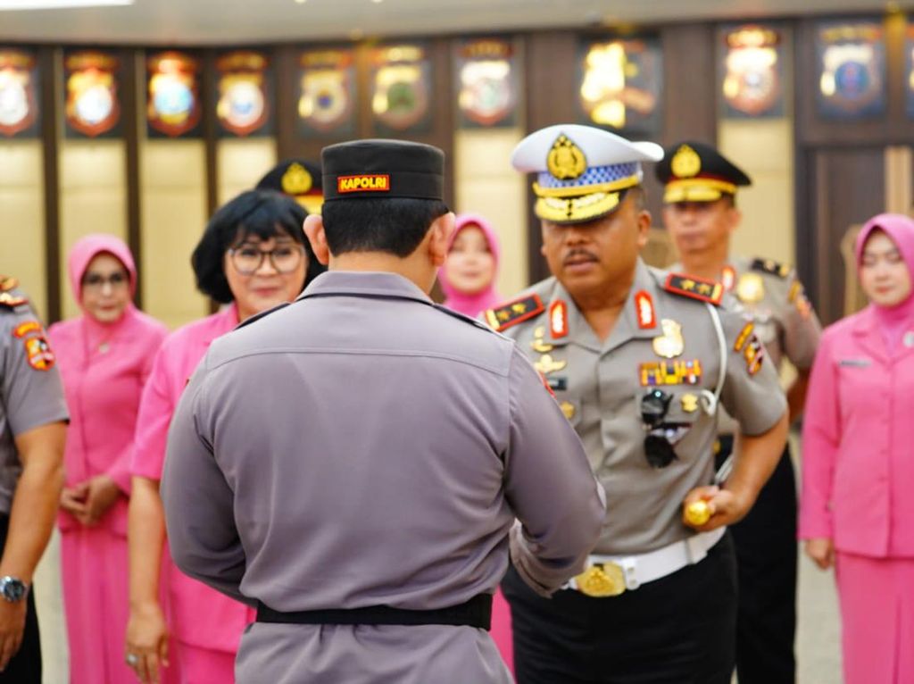 Potret Kakorlantas Polri Naik Pangkat, Irjen Agus Suryonugroho Potret Kakorlantas Polri Naik Pangkat, Irjen Agus Suryonugroho