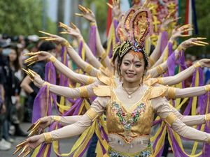 Melihat Kirab Cap Go Meh di Kabupaten Bandung