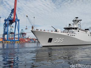 Kala Pesawat Israel Berputar-putar di Atas KRI Diponegoro Kala Pesawat Israel Berputar-putar di Atas KRI Diponegoro