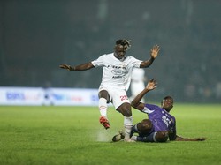 Hasil Liga 1: 10 Pemain Persik Kediri Tahan Imbang Persis Solo