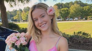 Potret Lexi Minetree, Pemeran Elle Woods Muda dalam Serial Legally Blonde