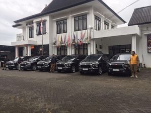 Terdampak Efisiensi, KPU Malang Kembalikan Mobil Dinas Terdampak Efisiensi, KPU Malang Kembalikan Mobil Dinas