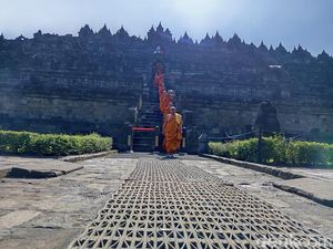 Pemasangan Stairlift di Candi Borobudur Diklaim Tidak Rusak Struktur, Tanpa Paku dan Bor