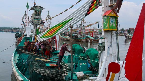Sudah 2 Minggu Nelayan di Banyuwangi Tidak Melaut