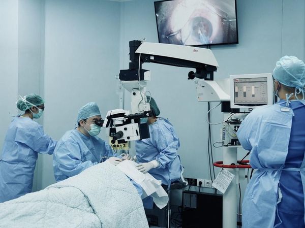 Foto 150 Penderita Katarak Jalani Operasi Gratis