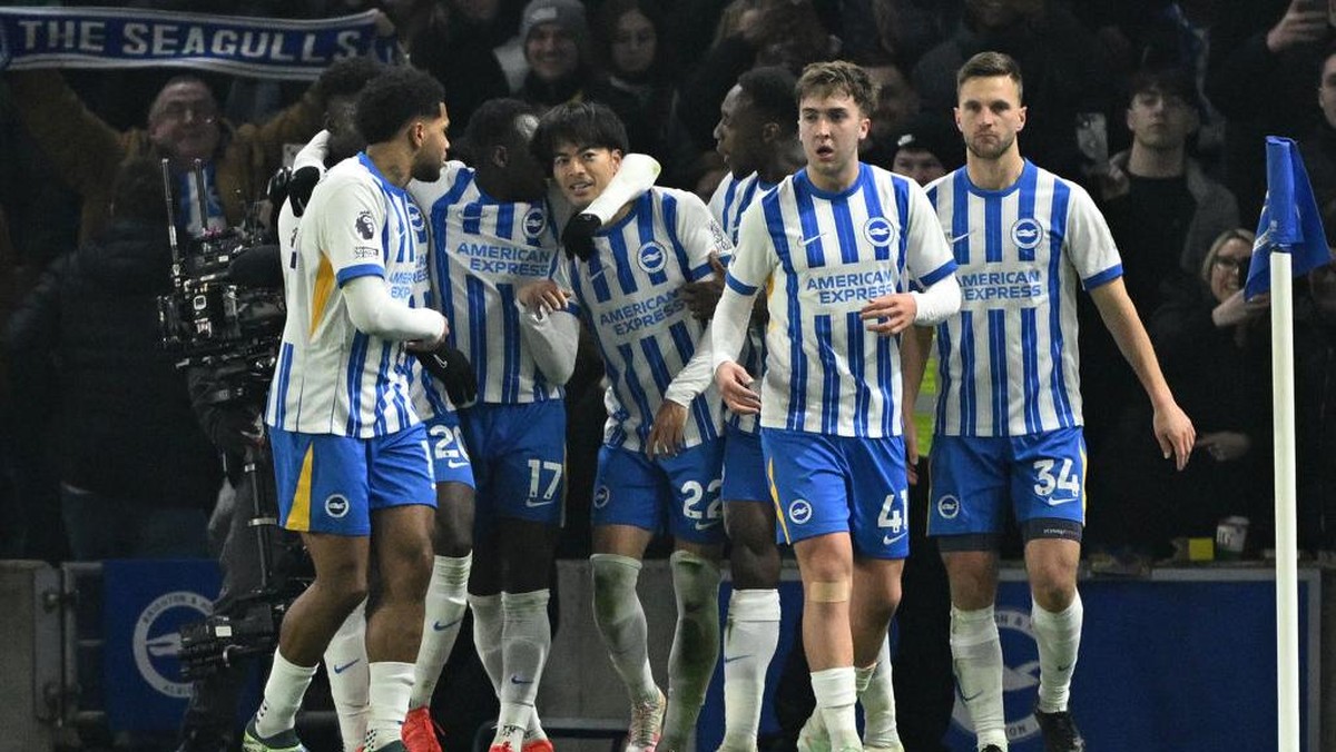 Brighton sukses mengalahkan Chelsea dua kali beruntun. Foto: Getty Images/Mike Hewitt
