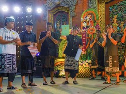 Giri Prasta Hibahkan Aset Tanah Pemkab Badung untuk Desa Adat Seminyak