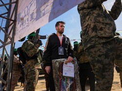 Hamas Bebaskan 3 Sandera Israel, 2 di Antaranya Keturunan AS-Rusia