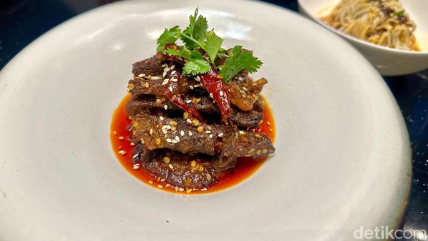 Hidangan Szechuan Racikan Chef Mike Li dari Chengdu yang Istimewa