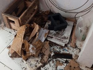 Polisi Usut Alat Deteksi Gempa-Tsunami di Sidrap Dicuri, 2 Orang Diperiksa Polisi Usut Alat Deteksi Gempa-Tsunami di Sidrap Dicuri, 2 Orang Diperiksa