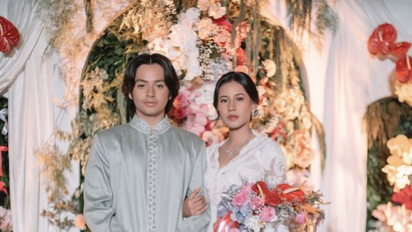 Foto: Inspirasi Kebaya Lamaran Shenina Cinnamon, Anggun Berkebaya Putih