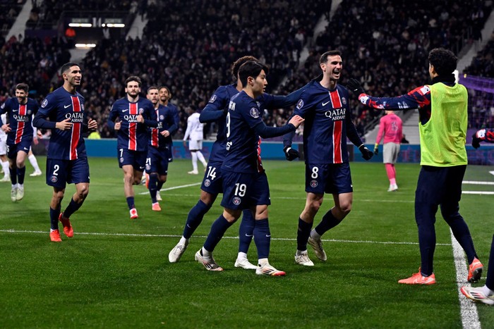 TOULOUSE, FRANCE - FEBRUARY 15: Fabian Ruiz of Paris Saint-Germain reacts after scoring during the Ligue 1 McDonalds match between Toulouse FC and Paris Saint-Germain at Stadium de Toulouse on February 15, 2025 in Toulouse, France. (Photo by Aurelien Meunier - PSG/PSG via Getty Images)