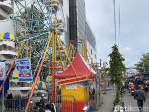 Pasar Dugderan Semarang Mulai Hari Ini Pasar Dugderan Semarang Mulai Hari Ini