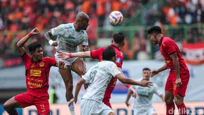 Klasemen Super League Jelang Persib Vs Persija: Sama Poin, Rebutan Puncak!