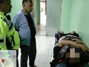 Pikap Tabrak Truk yang Parkir di Pinggir Jalan Palembang hingga 1 Orang Tewas