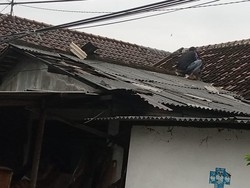 Angin Kencang Terjang Sidoarjo, 20 Rumah Rusak dan 3 Warga Terluka
