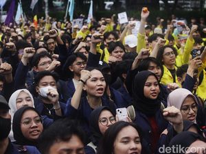 #IndonesiaGelap Disuarakan, Simbol Keprihatinan Warganet Pada Negeri Ini #IndonesiaGelap Disuarakan, Simbol Keprihatinan Warganet Pada Negeri Ini