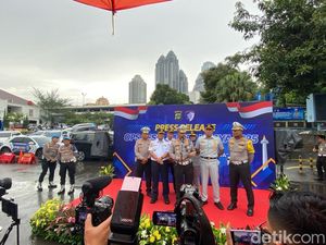 Kakorlantas Ungkap 100 Kendaraan Travel Gelap Ditindak dalam Operasi Keselamatan