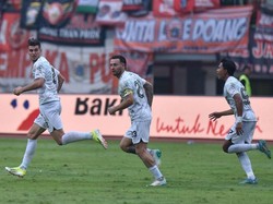 Laga Persib Vs Madura United Berakhir 0-0