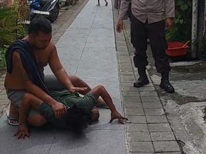 Pelaku KDRT Kesurupan Buaya Saat Hendak Ditangkap Polisi Pelaku KDRT Kesurupan Buaya Saat Hendak Ditangkap Polisi