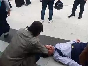 Puluhan Siswa SMP di Jember Kesurupan Usai Upacara Bendera